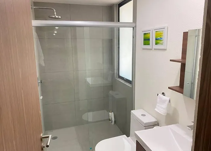 Gran Ubicacion, En La Zona De Santa Fe, King Bed Сasa de vacaciones México DF